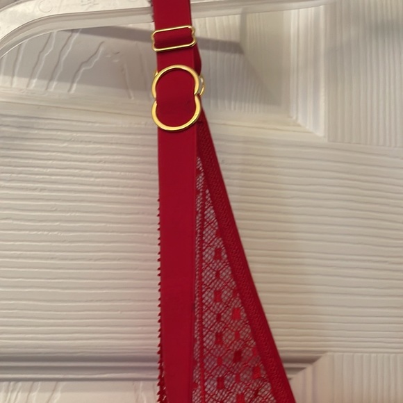 Victoria’s Secret Perfect Shape Bra, Red, 36DDD, New with Tags - Picture 5 of 10